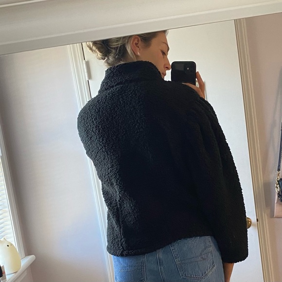 Express Black Sherpa Puff Sleeve Jacket - Picture 3 of 5